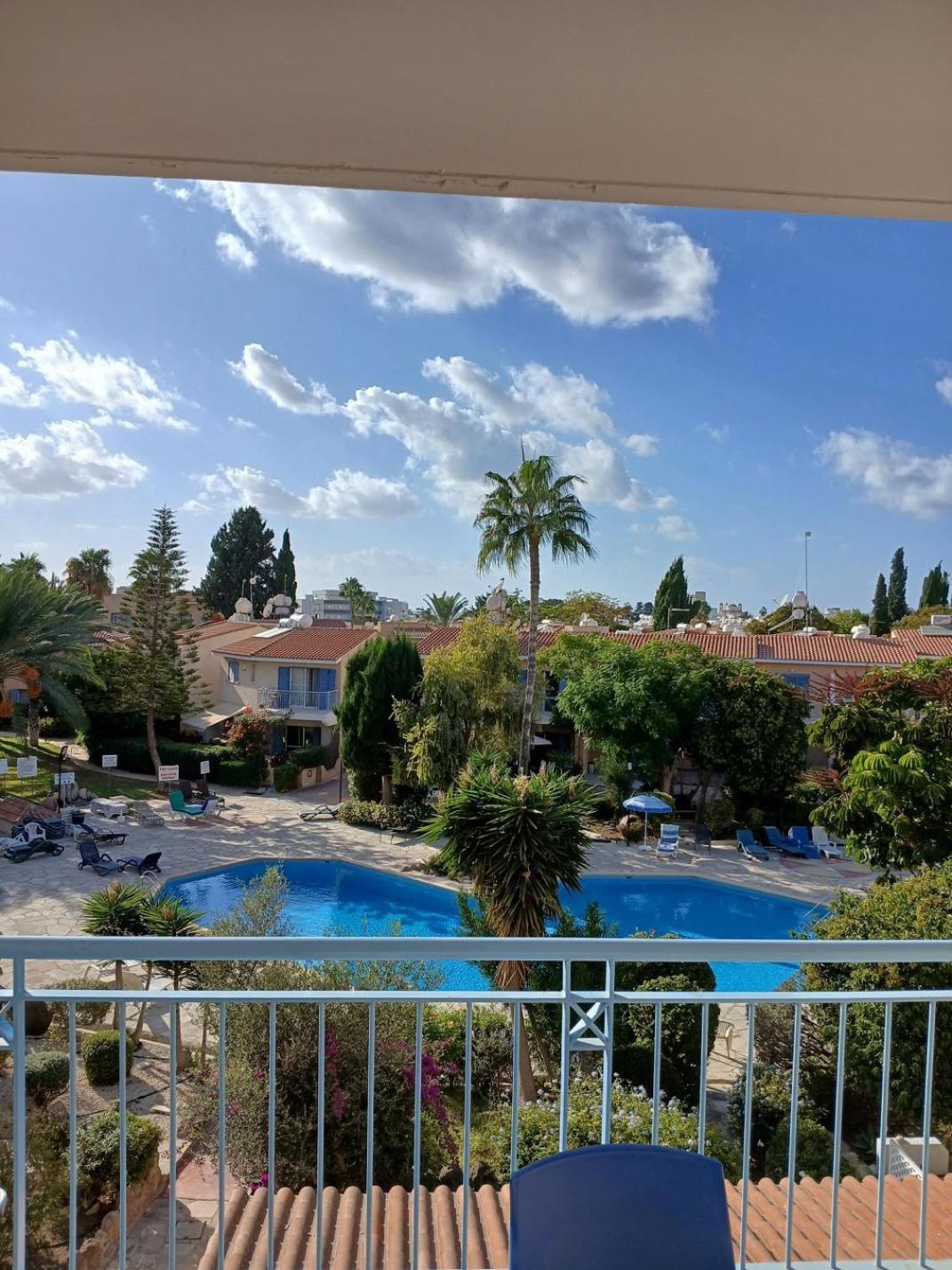Resitour Paradise Gardens Пафос Экстерьер фото